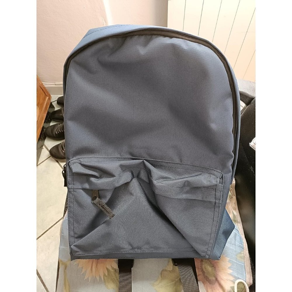 Amazon Basics Classic School Backpack - Navy - Picture 8 of 9
